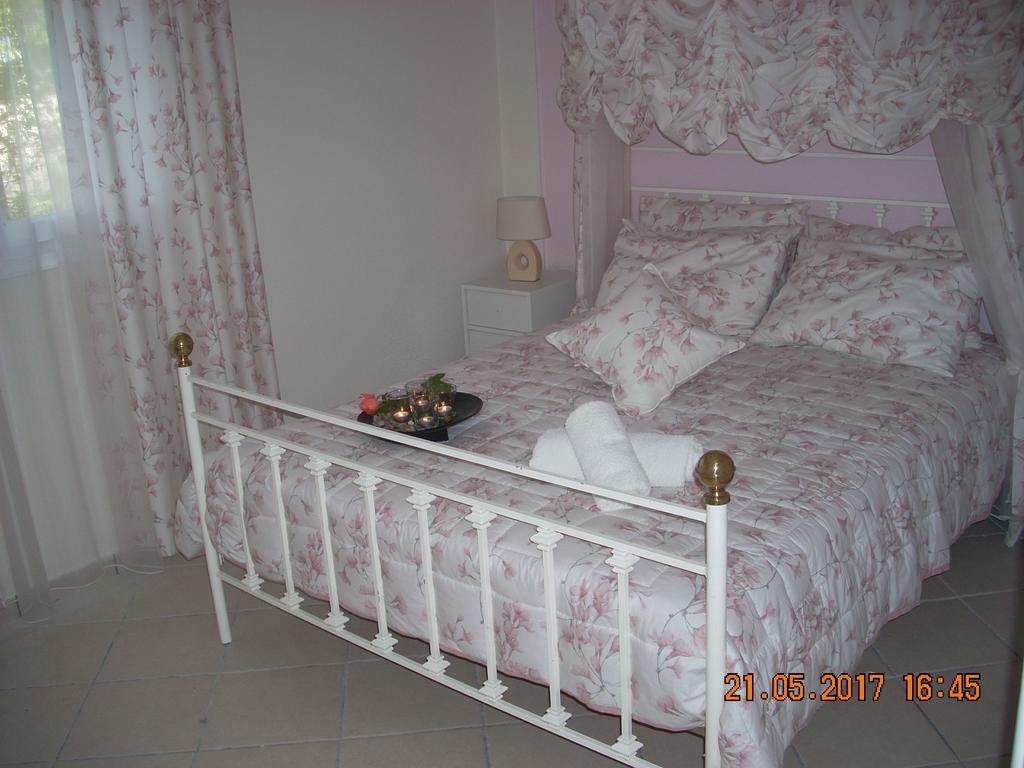 Iris Apartments Apólpena Kültér fotó